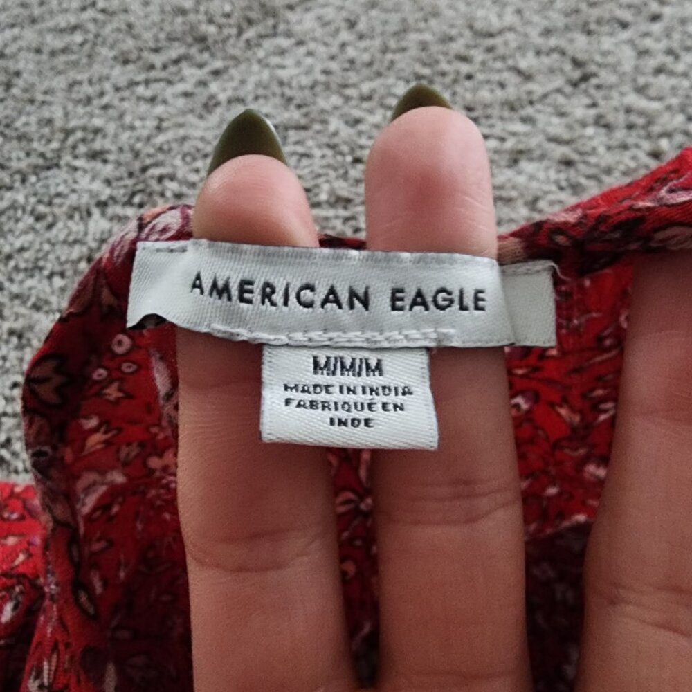 American Eagle Flowy Long Sleeve V-Neck Top - Picture 5 of 6